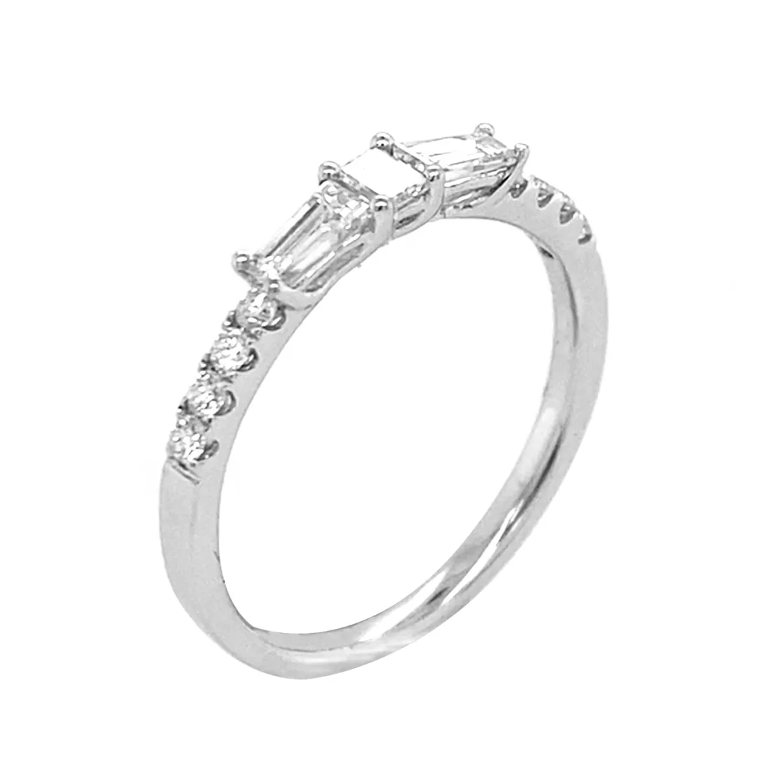 18K White Gold Diamond Band
