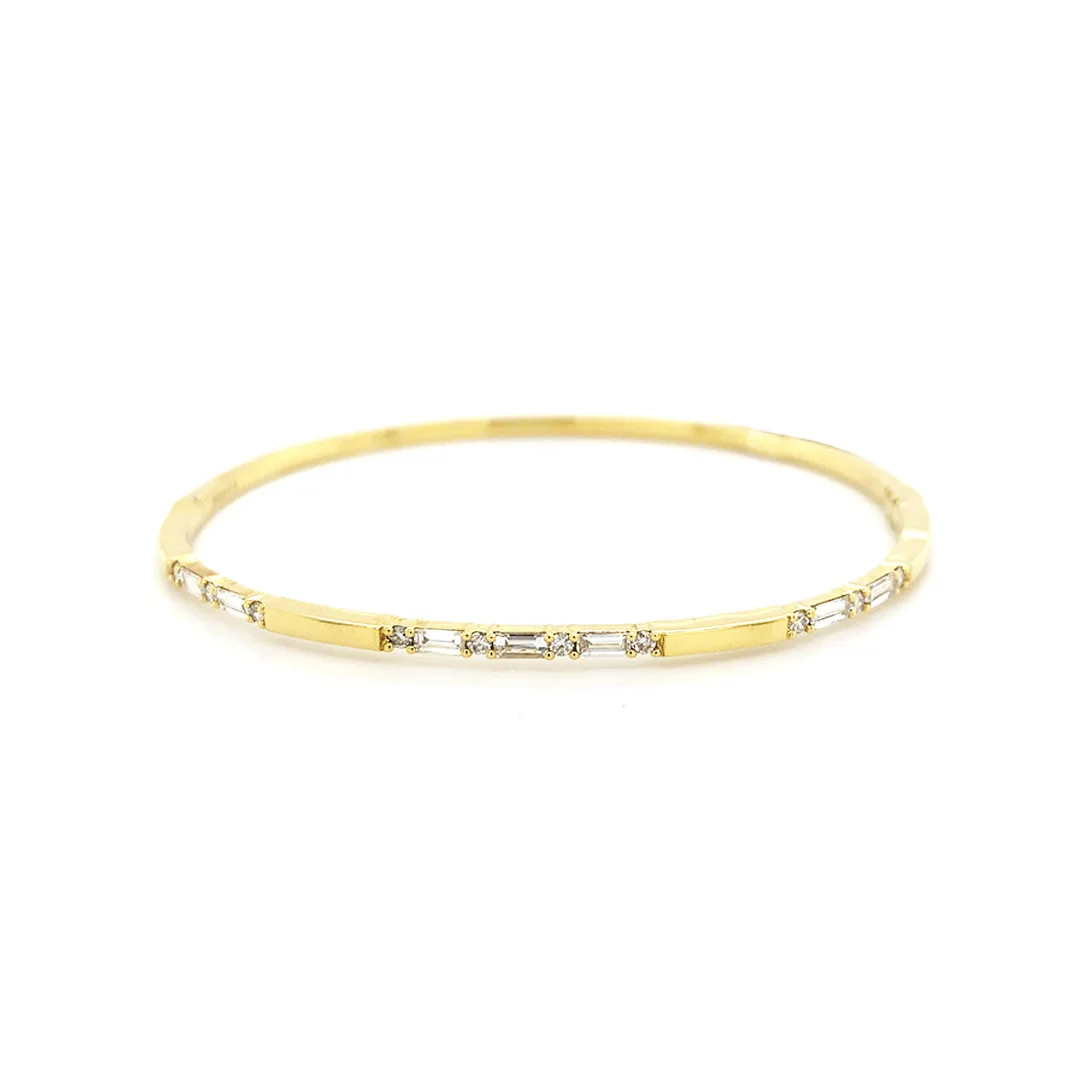 18K Yellow Gold Diamond Bangle