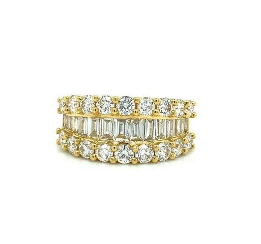18K Yellow Gold Diamond Band