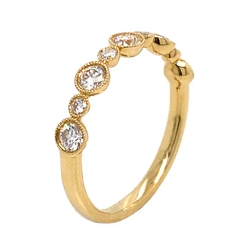 18K Yellow Gold Diamond Band