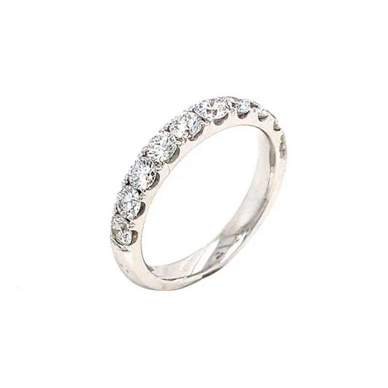 18K White Gold Diamond Band