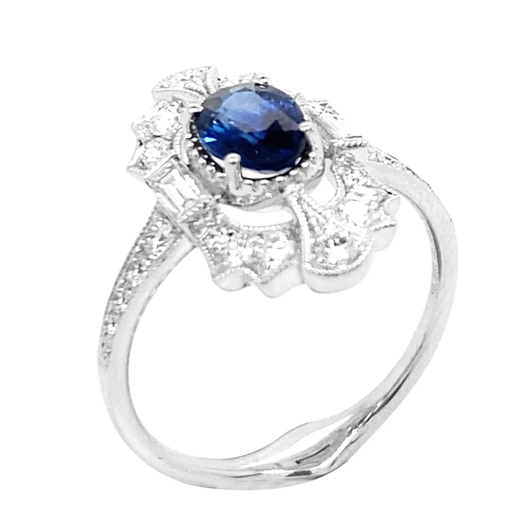 18K White Gold Sapphire Ring
