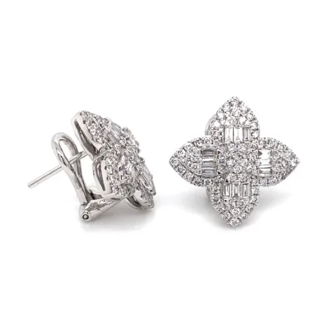 18K White Gold Diamond Earrings