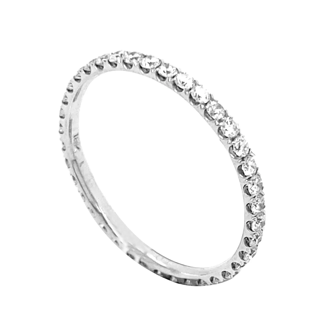 18K White Gold Diamond Band