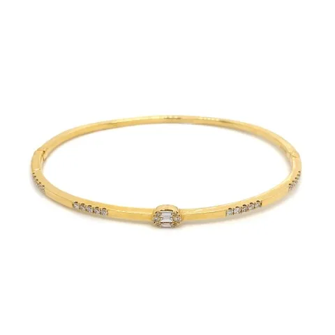 18K Yellow Gold Diamond Bangle