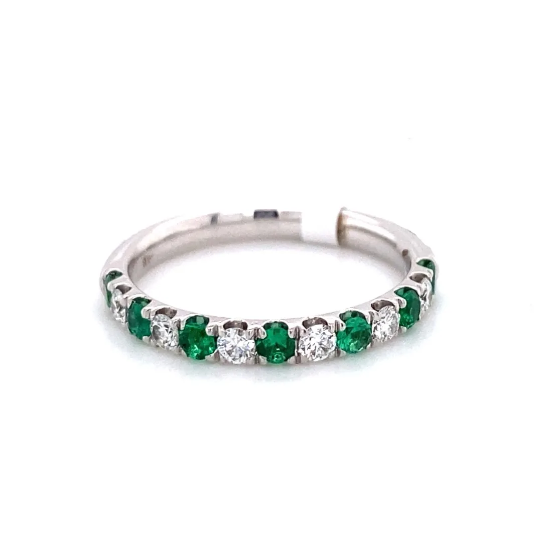 18K White Gold Emerald Band