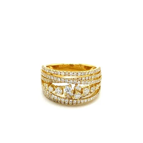18K Yellow Gold Diamond Band
