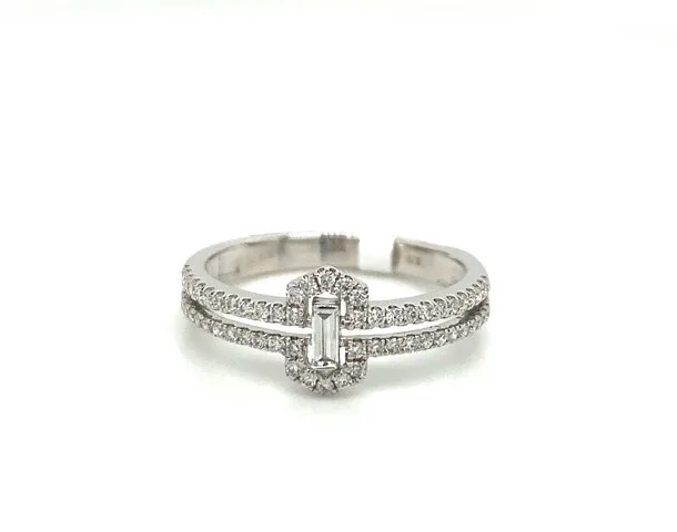 18K White Gold Diamond Band