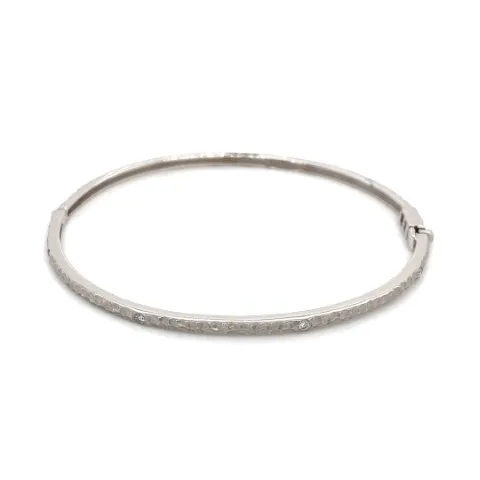 18K White Gold Diamond Bangle