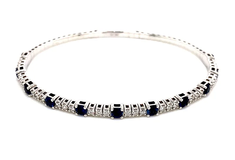 18K White Gold Sapphire Bangle