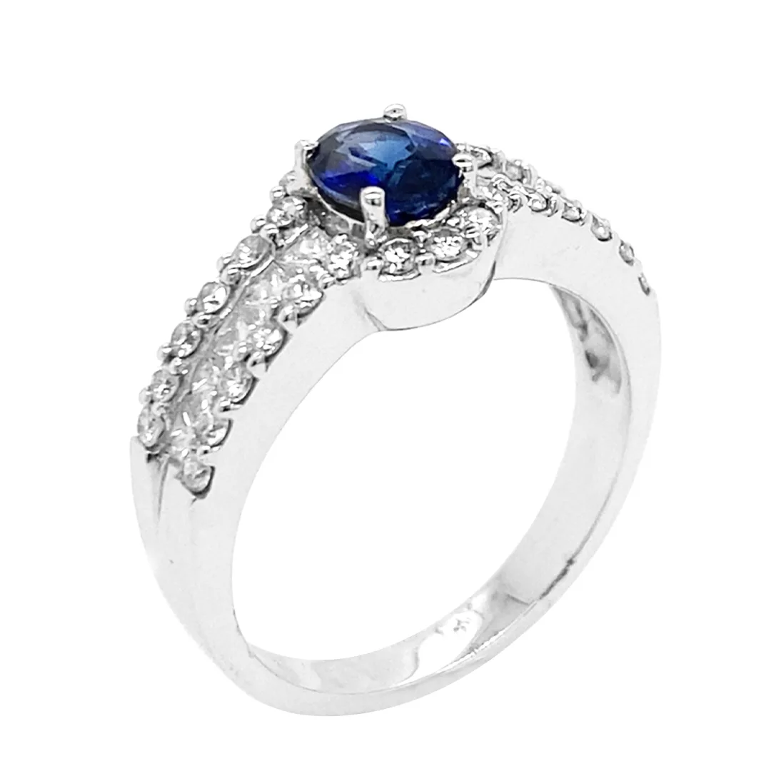 18K White Gold Sapphire Ring
