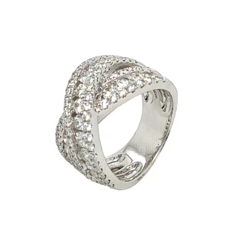 18K White Gold Diamond Band