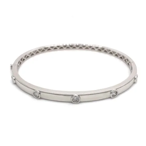 18K White Gold Diamond Bangle