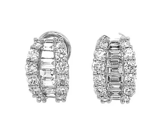 18K White Gold Huggie Earrings