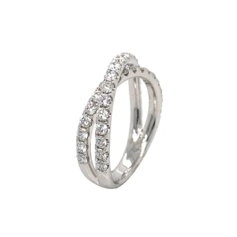 18K White Gold Diamond Band