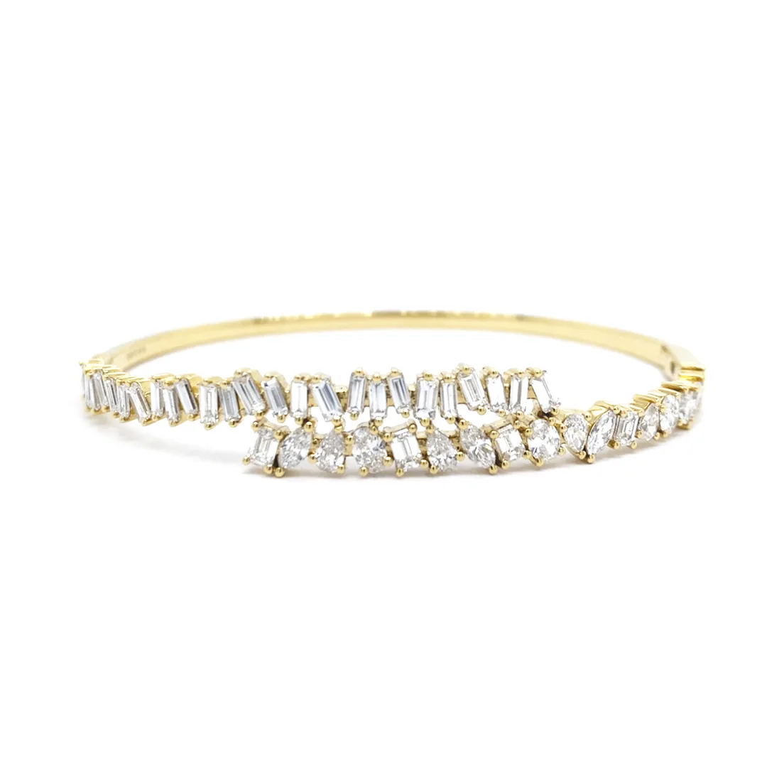 18K Yellow Gold Diamond Bangle