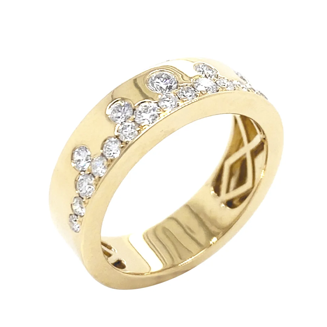 18K Yellow Gold Diamond Band