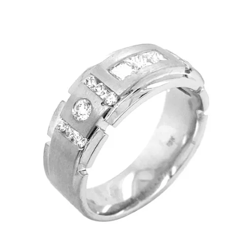 14K White Gold Diamond Men’s Ring
