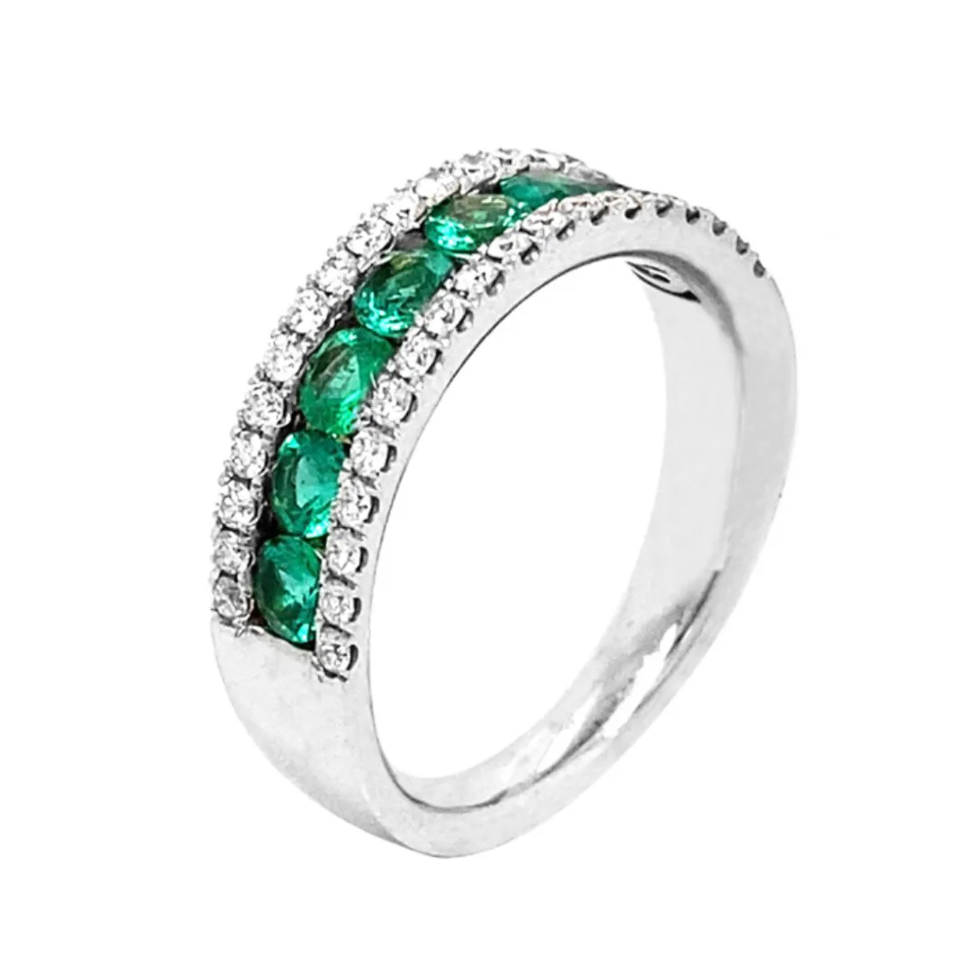 18K White Gold Emerald Band