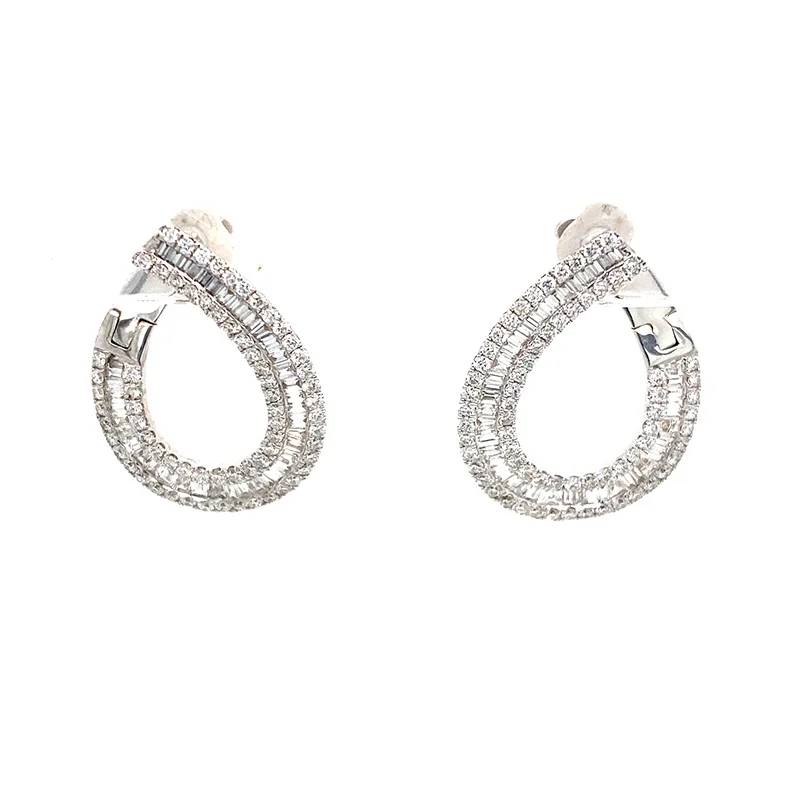 18K White Gold Diamond Earrings