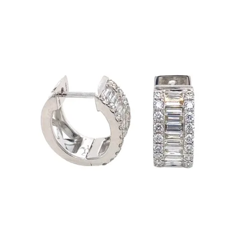 18K White Gold Huggie Earrings