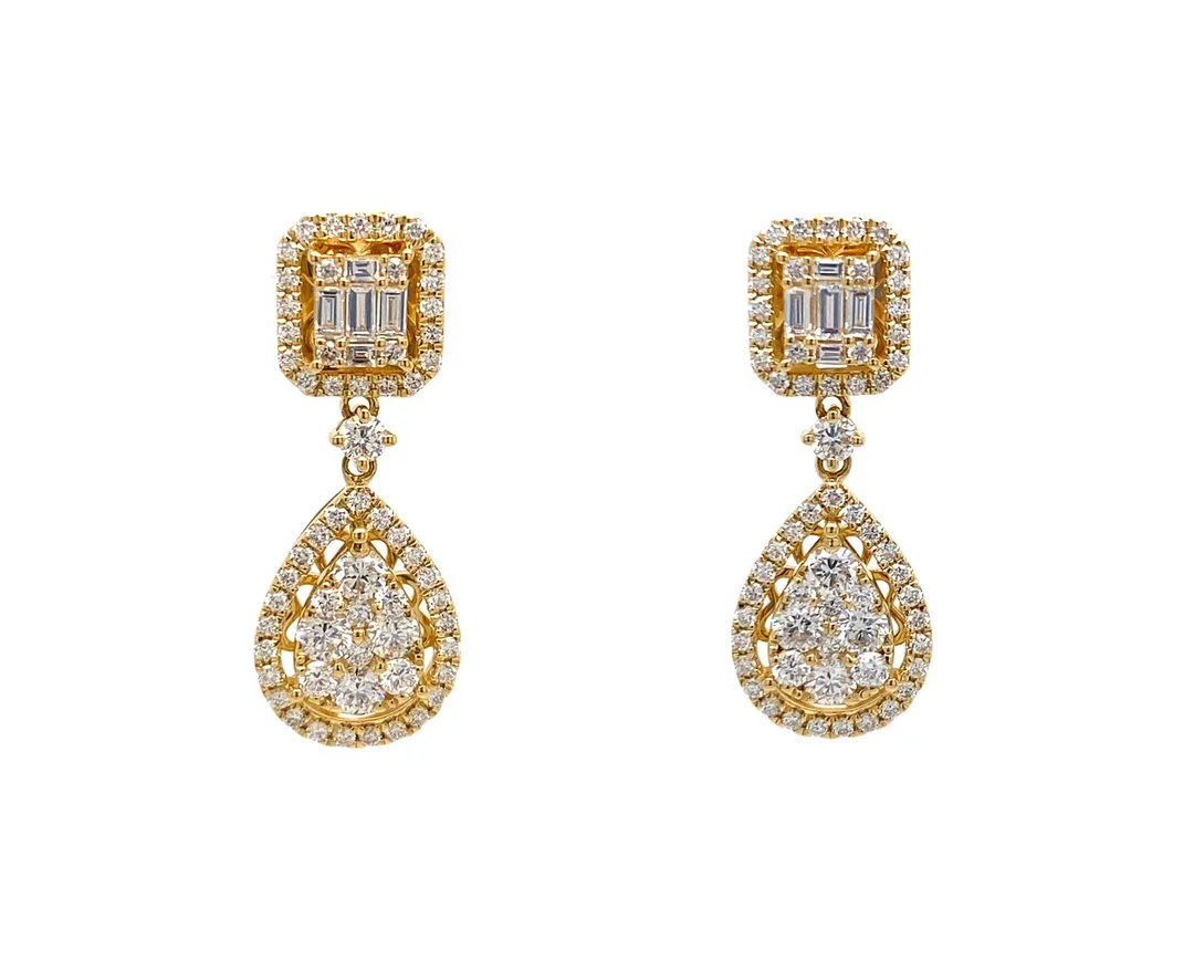18K Yellow Gold Diamond Earrings