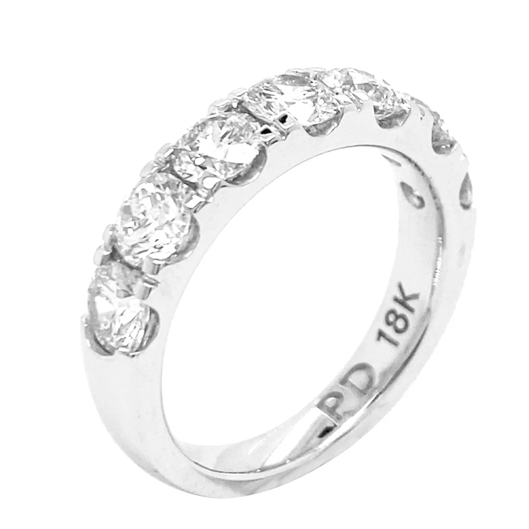 18K White Gold Diamond Band