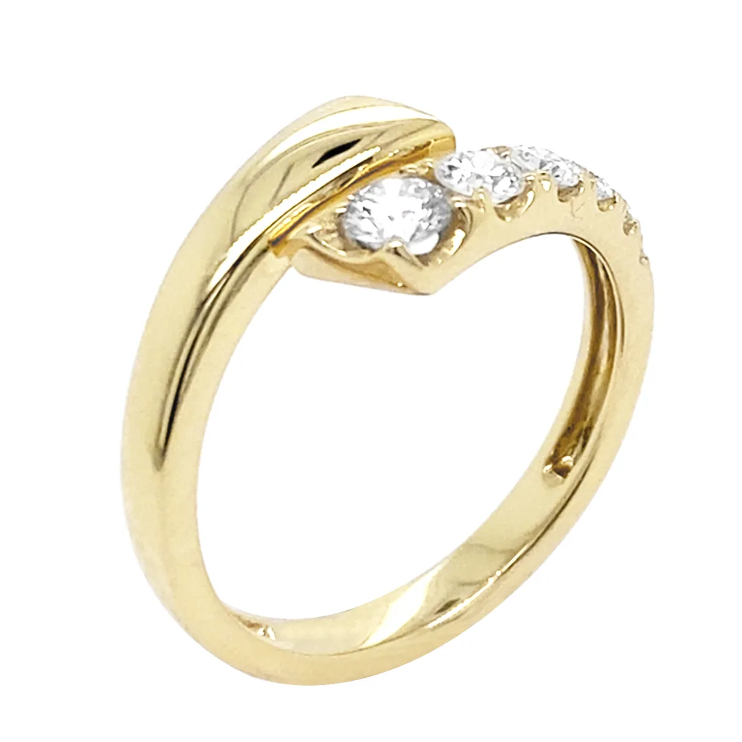 18K Yellow Gold Diamond Band