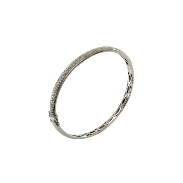 18K White Gold Diamond Bangle