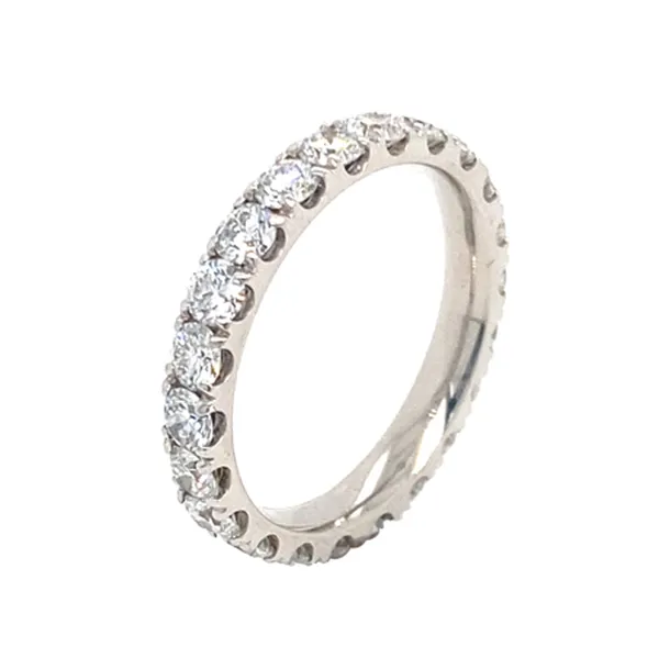 18K White Gold Diamond Band