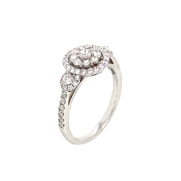 18K White Gold Diamond Ring