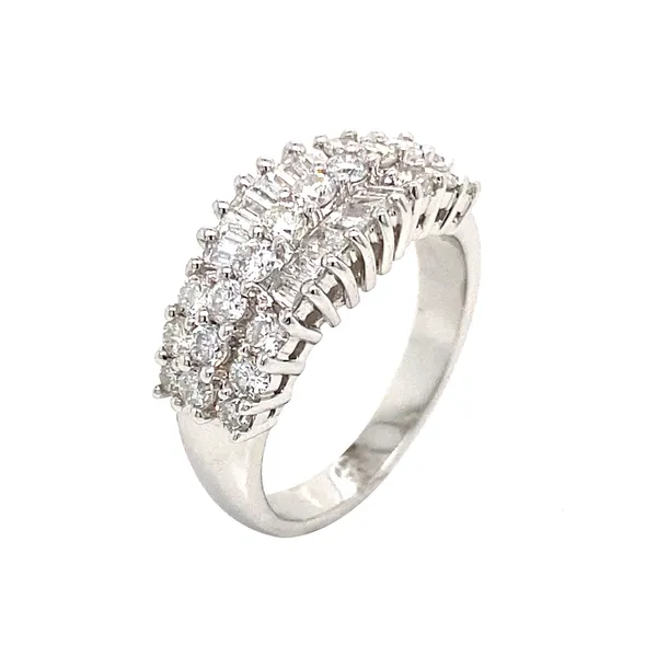 18K White Gold Diamond Band