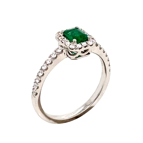 18K White Gold Emerald Ring