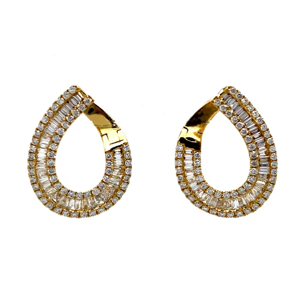 18K Yellow Gold Diamond Earrings