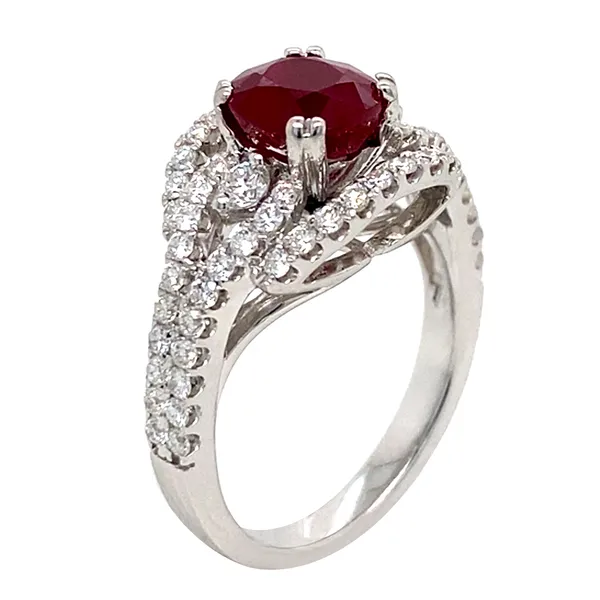 18K White Gold Ruby Ring