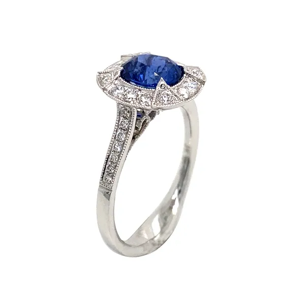 18K White Gold Sapphire Ring