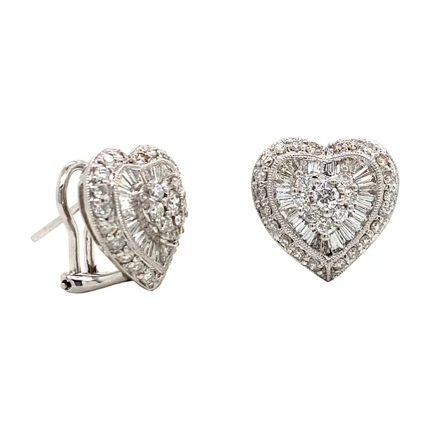 18K White Gold Diamond Heart Earrings