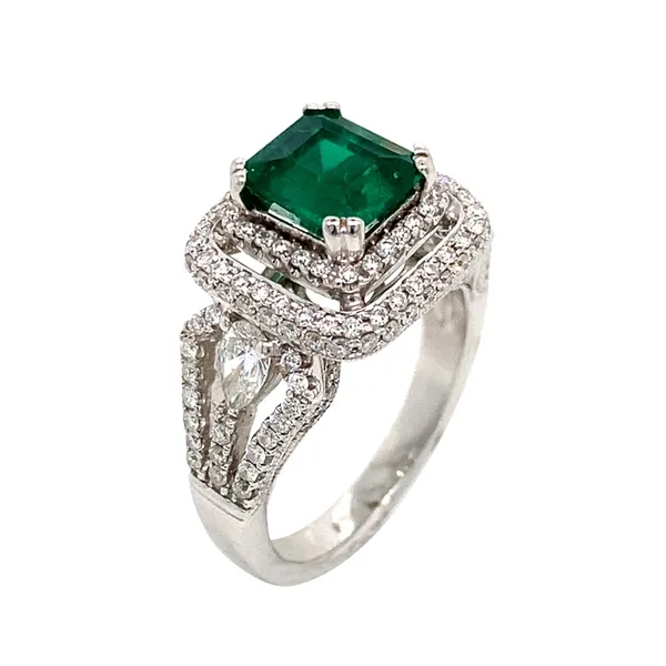 18K White Gold Emerald Ring