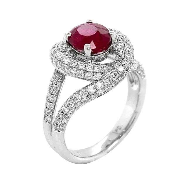 18K White Gold Ruby Ring