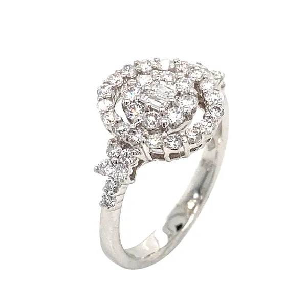 18K White Gold Diamond Ring