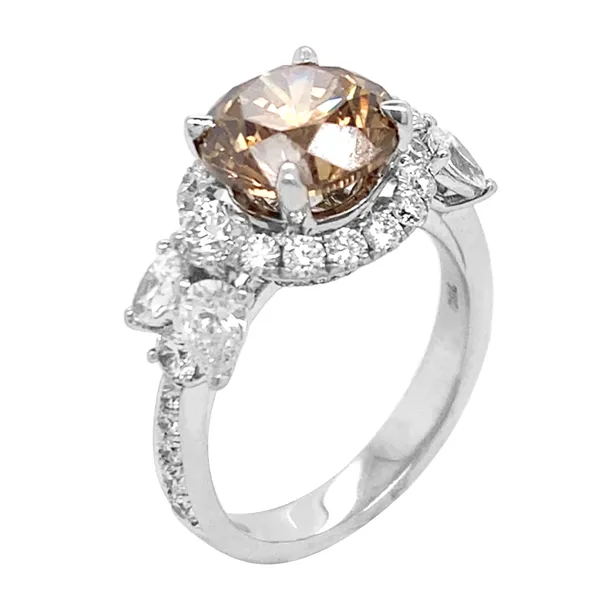 18K White Gold Brown Diamond Ring
