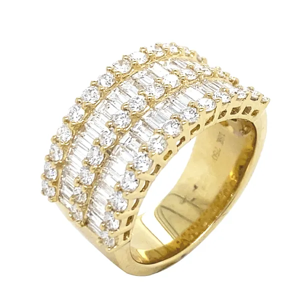18K Yellow Gold Diamond Band