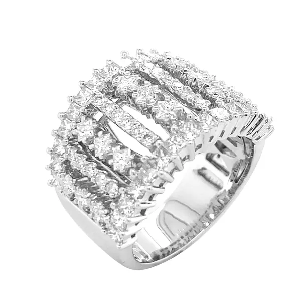 18K White Gold Diamond Band