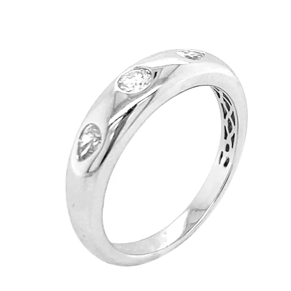 18K White Gold Diamond Band