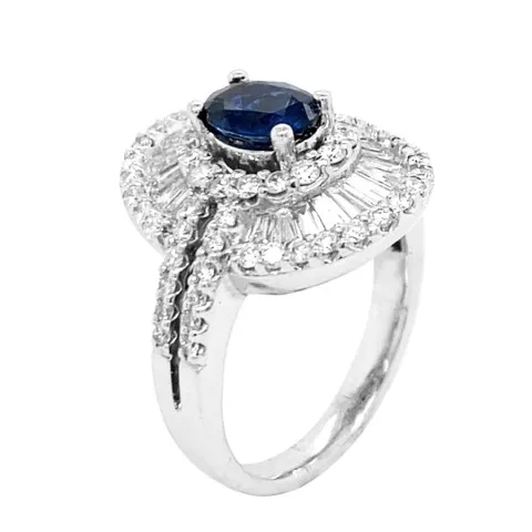 18K White Gold Sapphire Ring