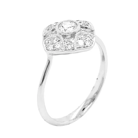 18K White Gold Diamond Ring