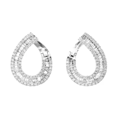 18K White Gold Diamond Earrings