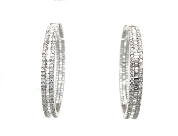 18K White Gold Diamond Earrings