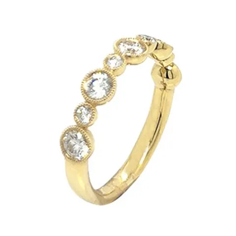 18K Yellow Gold Diamond Band