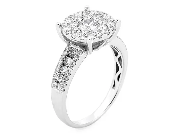 18K White Gold Diamond Ring